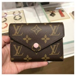 Louis Vuitton MONOGRAM 2022-23FW Card holder (M60703, M61733)