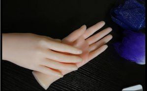 [해외]무료 매니큐어 장식 실리콘 여성 실제 손 패셔너블[행거 옷걸이]